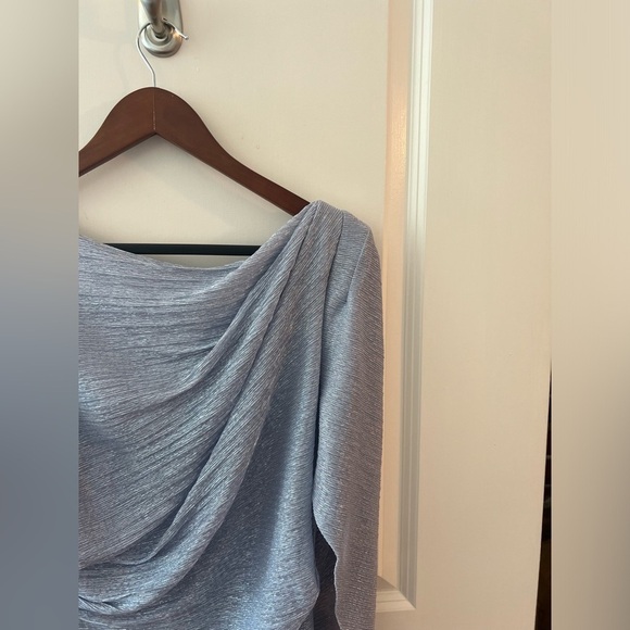 Betsy & Adam Metallic Cape Gown NWT - Picture 6 of 16